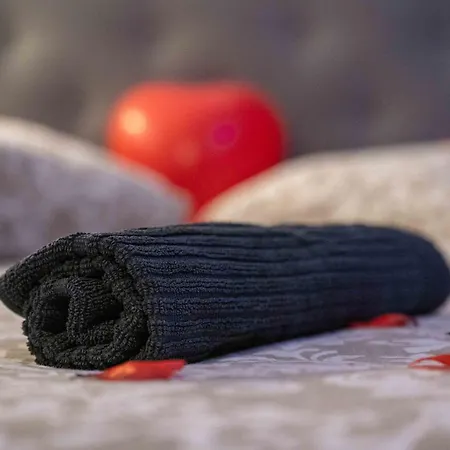 Pour Les Amoureux_val D'europe Aparthotel Coupvray